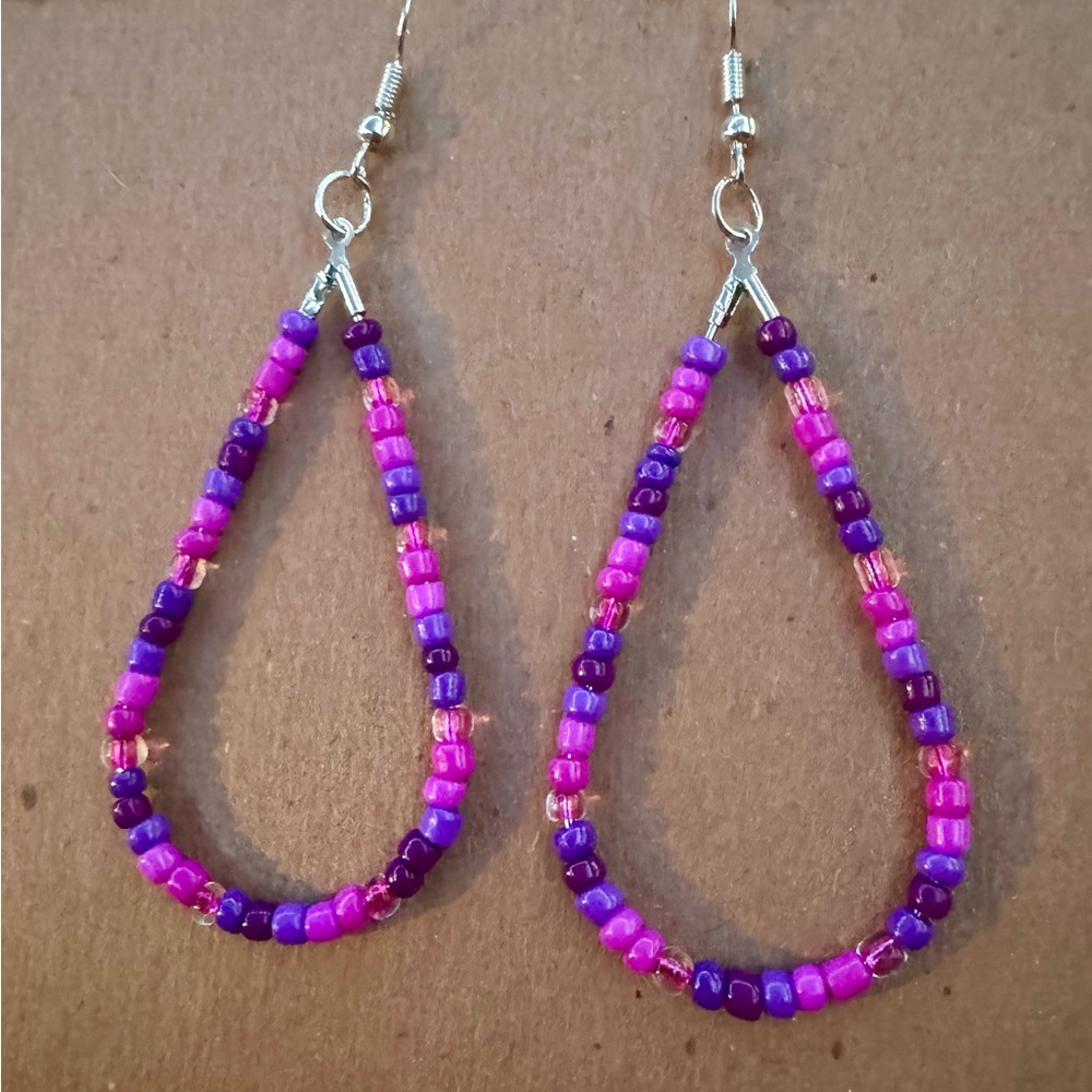 Handmade pink and purple seed bead earrings